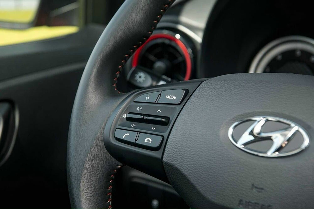 vo lang Hyundai Grand i10 Sedan AT tiêu chuẩn