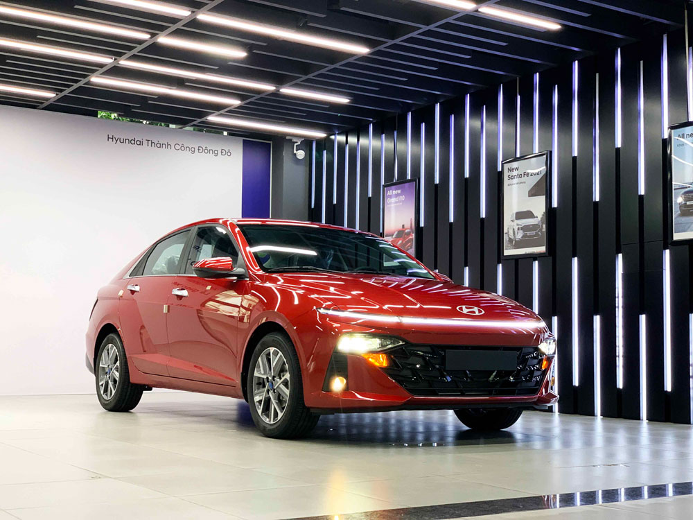 uu nhuoc diem hyundai accent 1.5 at cao cap